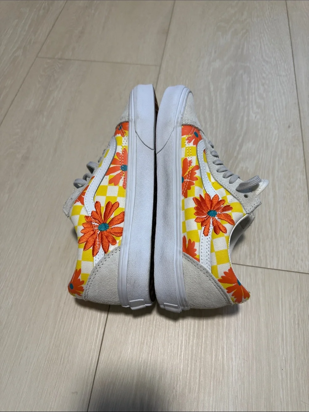 Vans Floral Low-Top Sneakers in Cream, Orange & Yellow